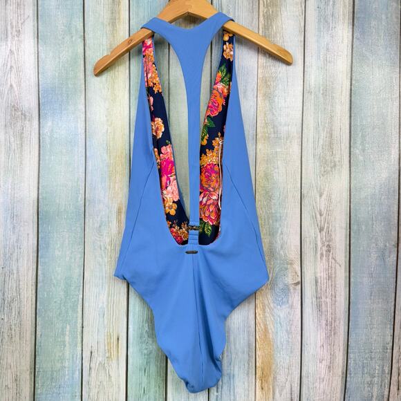 Maaji Reversible Cheeky Swimsuit One Piece Plunge NEW Blue Floral Size Large NWT - Picture 4 of 8